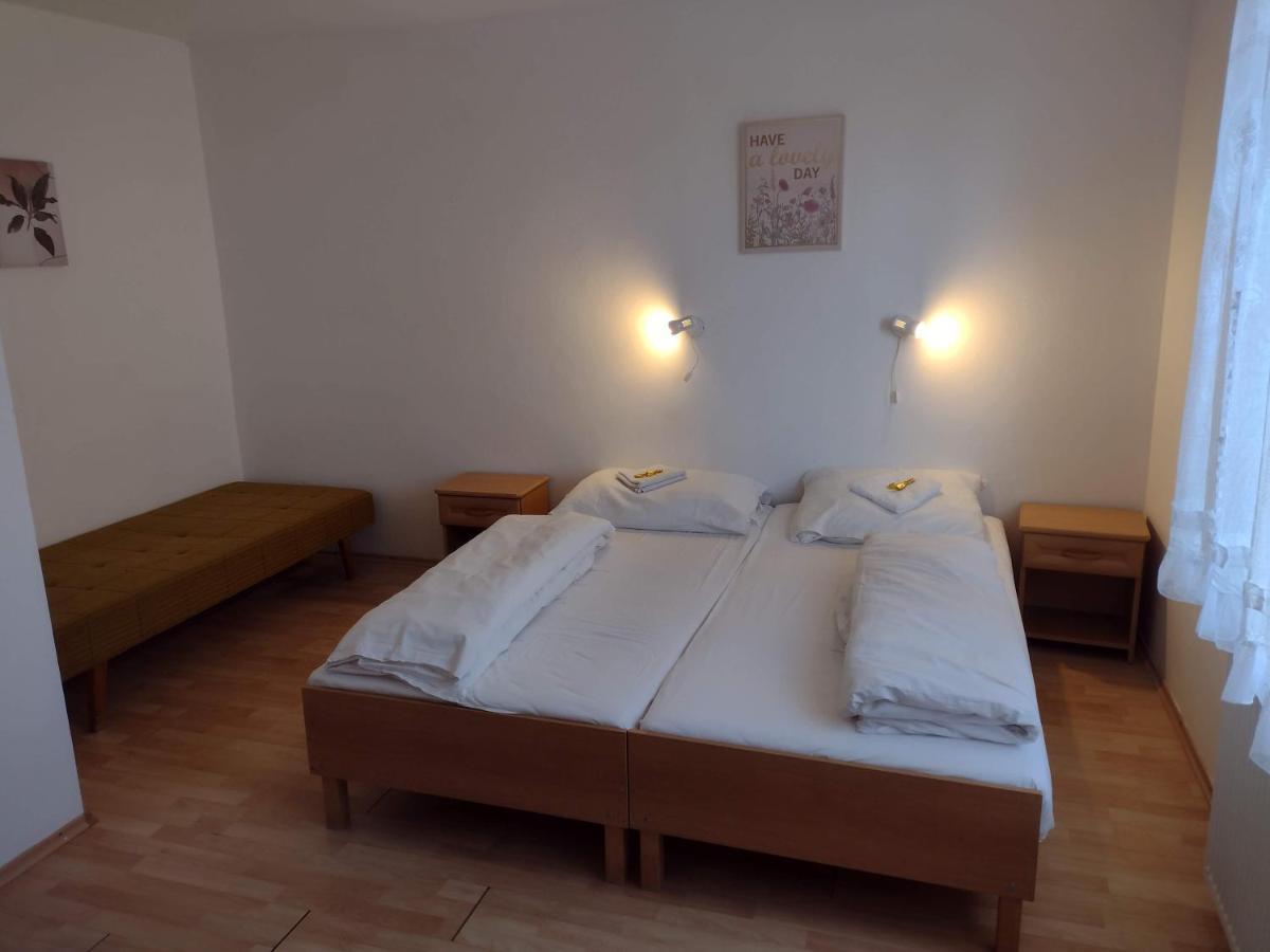 Hannah - Relax Dom Pod Orechom I4 Apartment