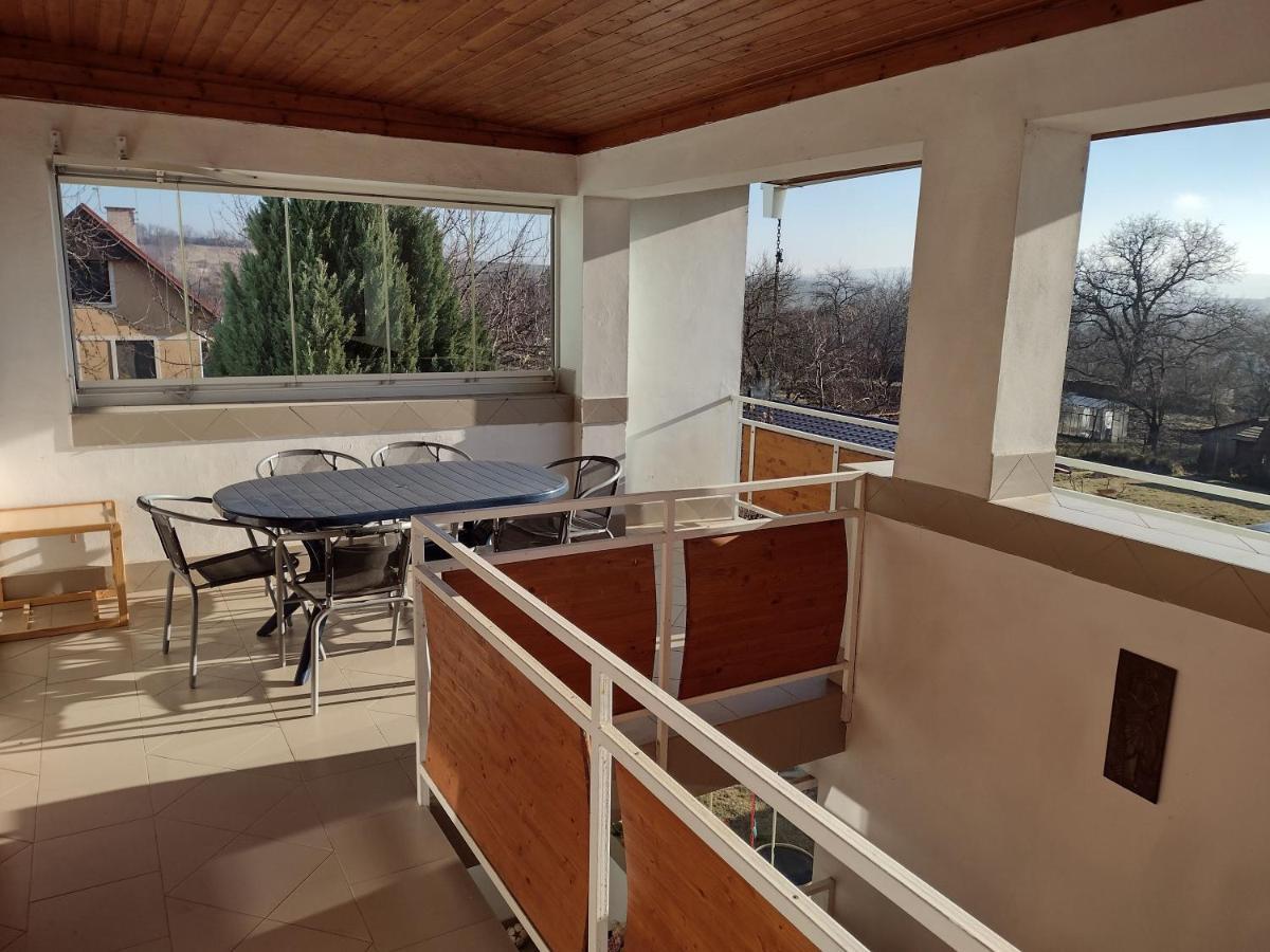 Apartment Hannah - Relax Dom Pod Orechom I4 Travnica